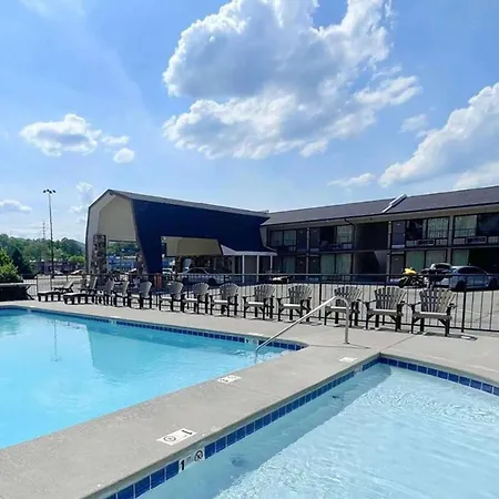 Travelodge By Wyndham Pigeon Forge Dollywood Lane